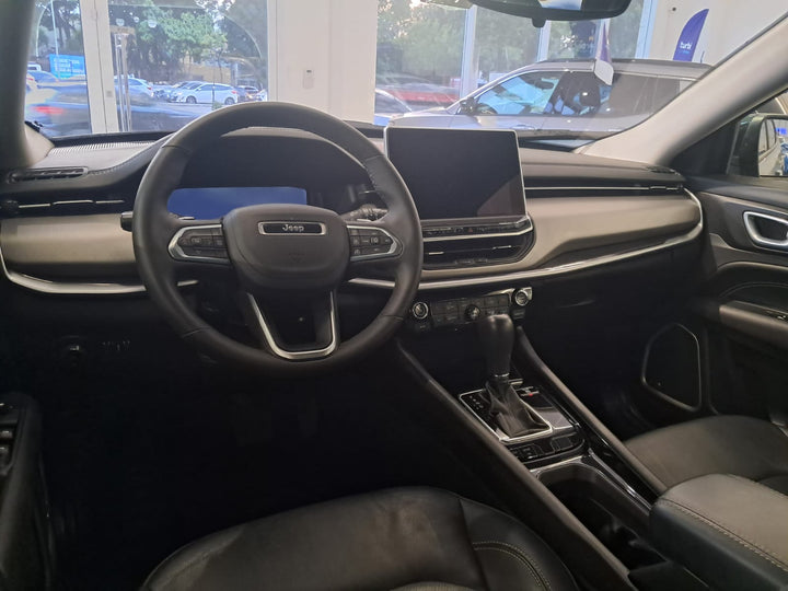 Jeep Compass Longitude T270 Prata [2025] - 34.400 KM