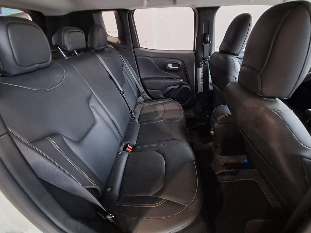 Jeep Renegade Longitude T270 Branca [2025] - 31.100 KM