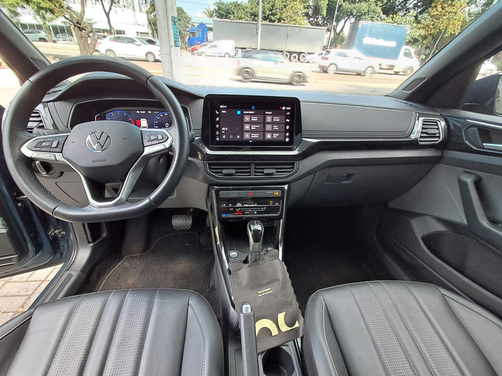 T-Cross Comfortline Azul[2025] - 32.200 KM