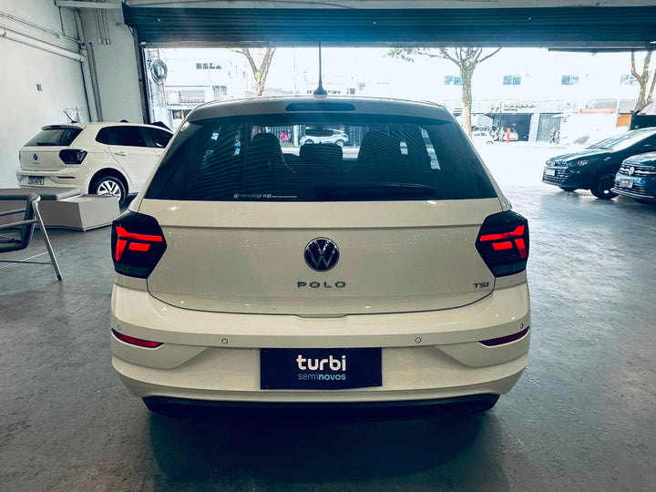Polo Highline Branco [2024] - 42.000 KM
