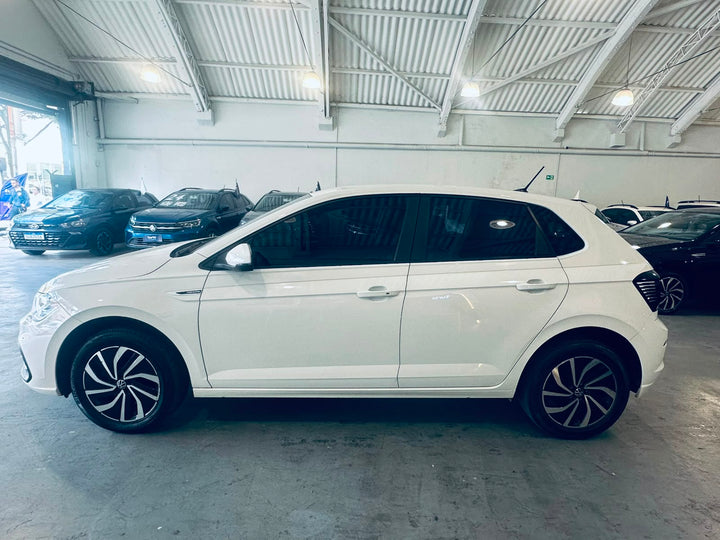 Polo Highline Branco [2024] - 42.000 KM