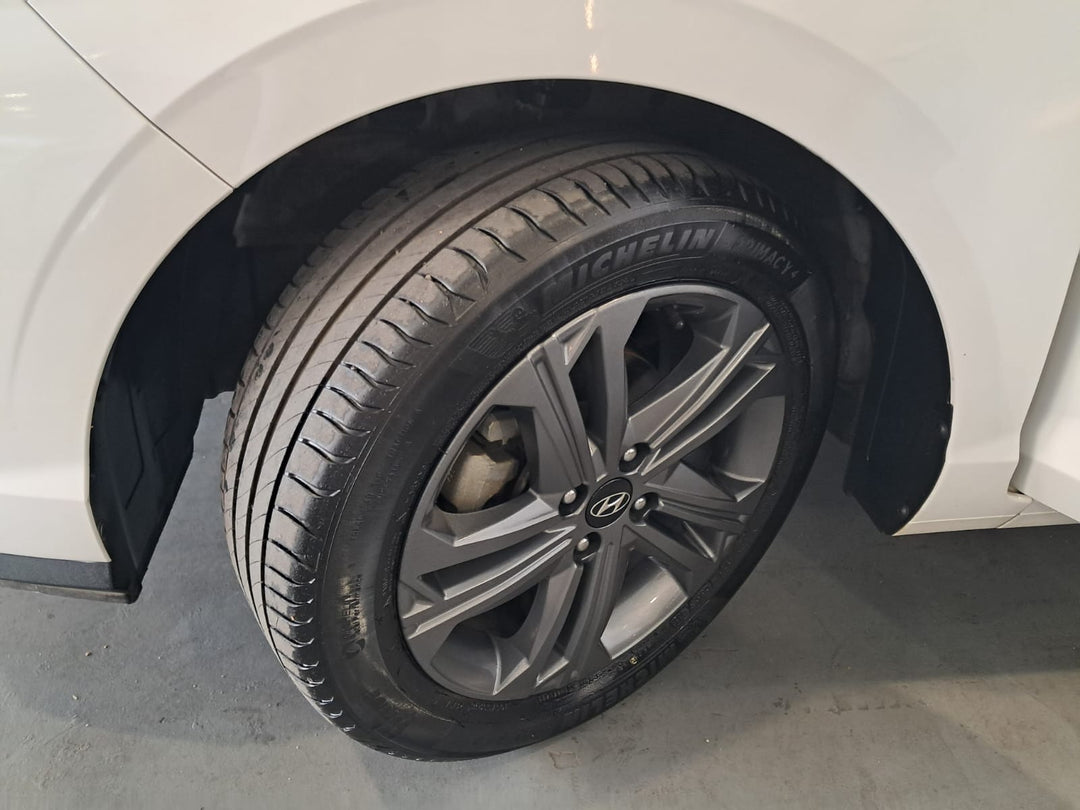 HB20s Branco 1.0 TGDI [2024] - 48.000KM
