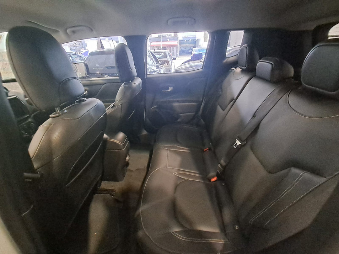 JEEP RENEGADE LONGITUDE T270 Branco [2025] - 31.900 KM