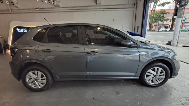 Polo Comfortline TSI Cinza  [2025] -23.200 KM