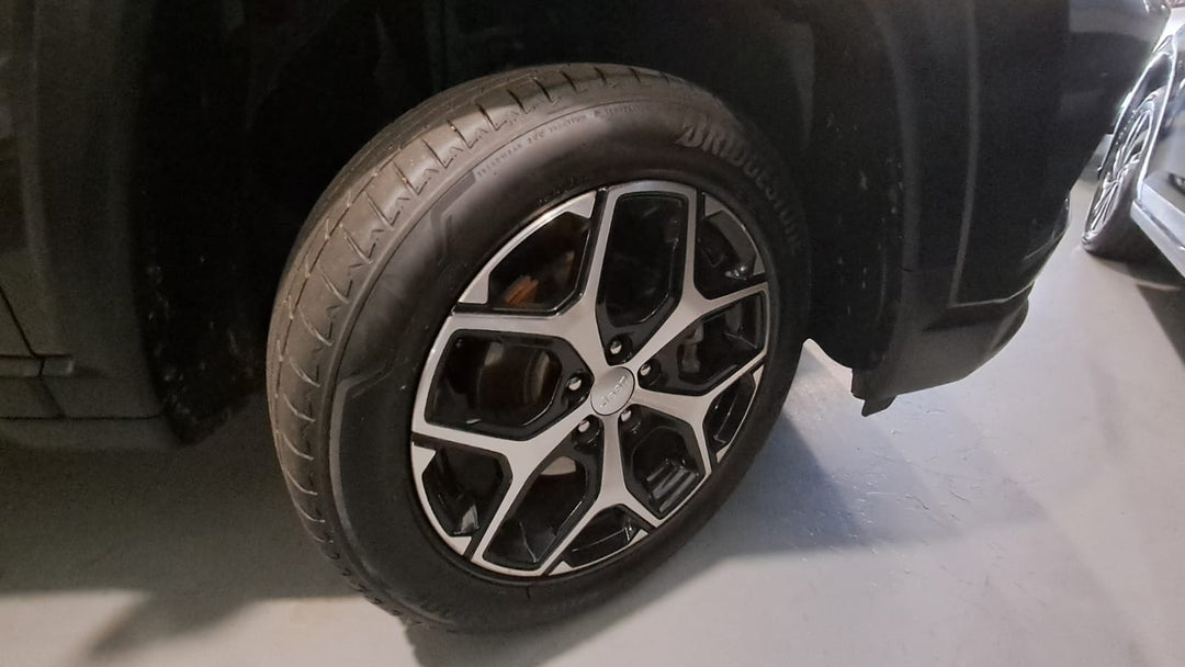 Jeep Compass Longitude T270 [2025] -34. 800 KM