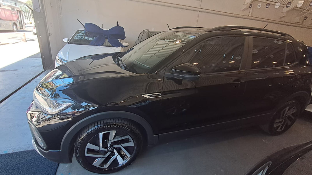 T-Cross Comfortline Preto 2025] - 41.400 KM
