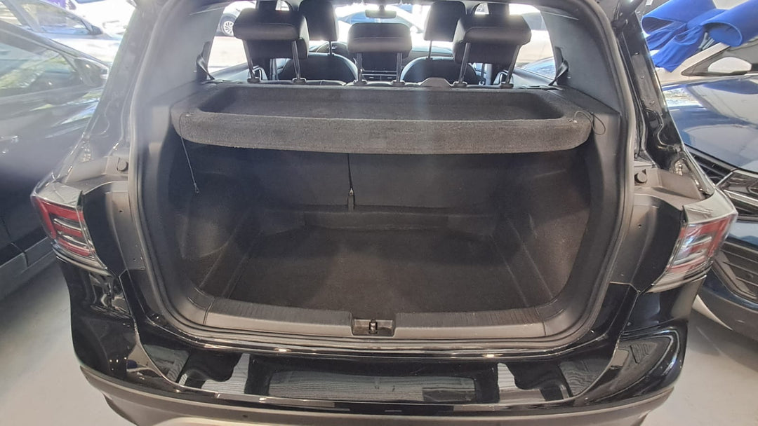 T-Cross Comfortline Preto 2025] - 41.400 KM