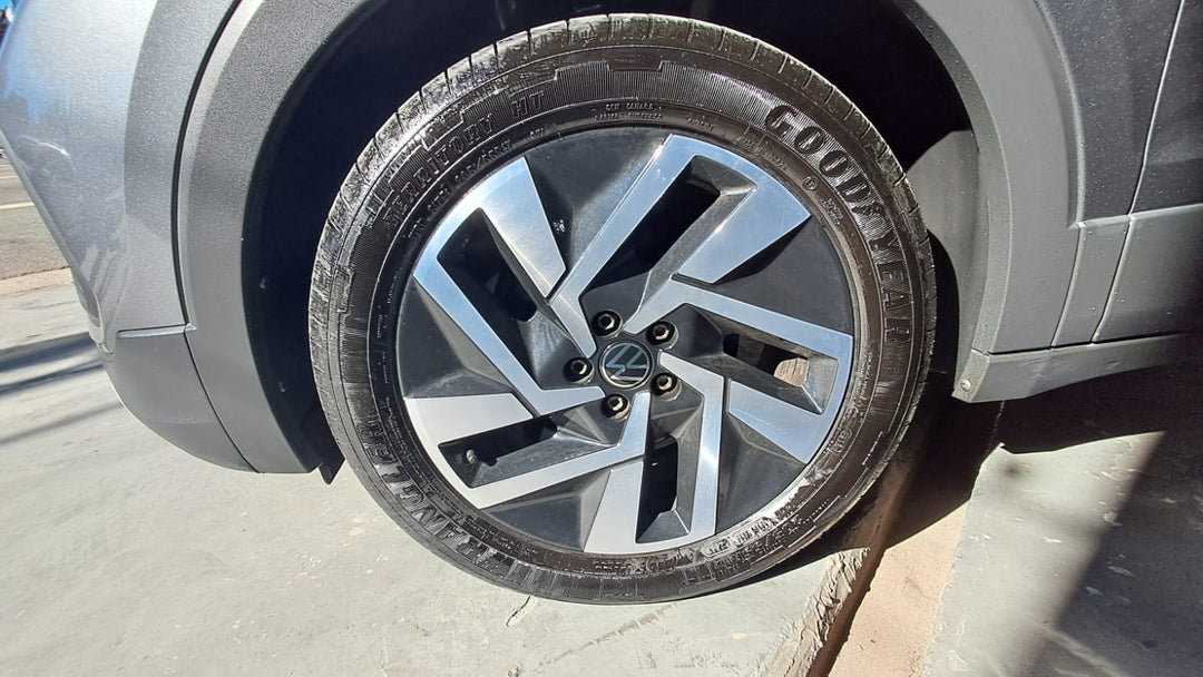 T-Cross Comfortline Cinza [2025] - 38.200  KM