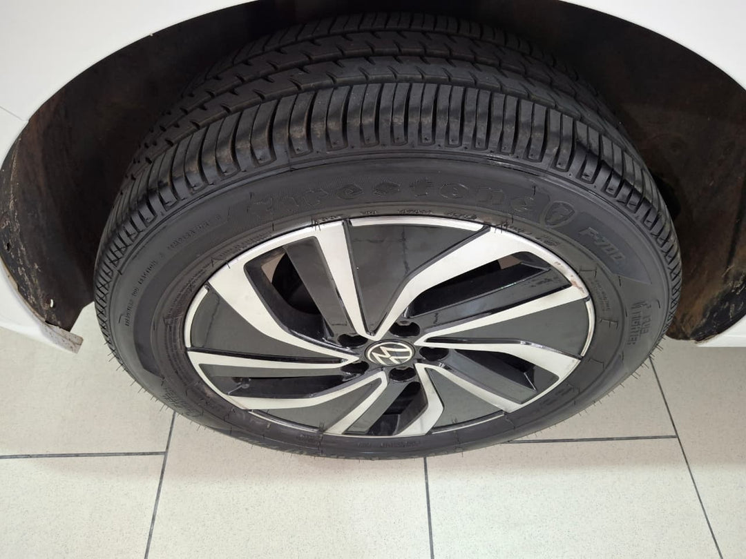 Polo Highline Branco [2024] - 45.500 KM