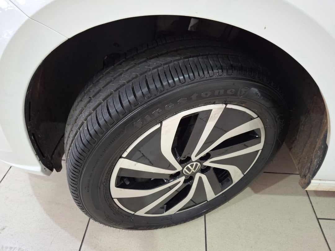Polo Highline Branco [2024] - 45.500 KM