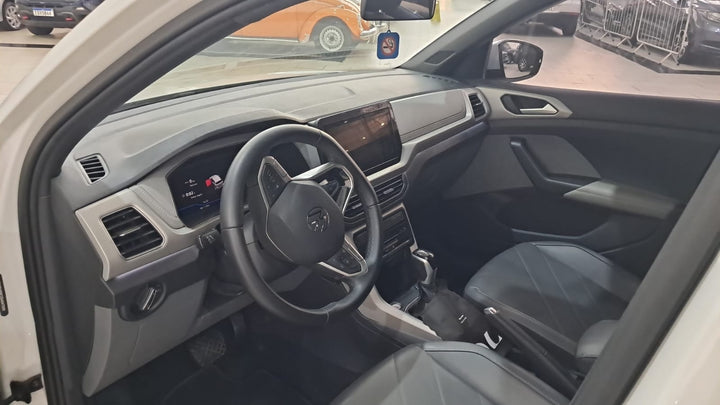 T-Cross Comfortline Branca[2025] - 31.400 KM