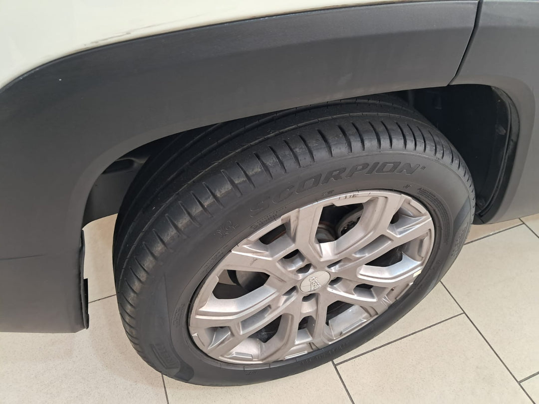 Jeep Renegade Longitude T270 [2025] Branca - 33.500 KM