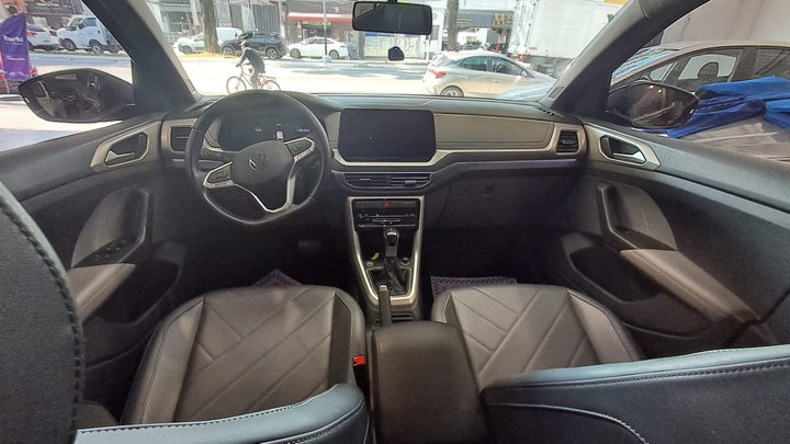 T-Cross Comfortline Preto [2025] - 33.500 KM